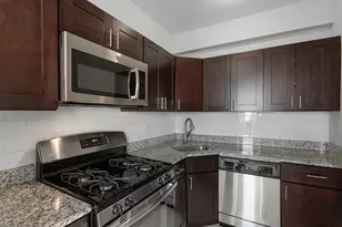 1608 W Sherwin Ave, Chicago, IL 60626 - Photo 7
