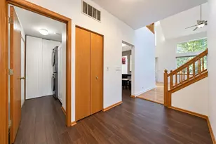 1932 Blackberry Ln, Hoffman Estates, IL 60169 - Photo 43