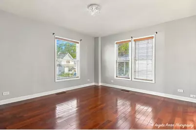 407 4th Street, Waukegan, IL 60085 - Photo 5