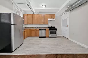 3325 N Lakewood Ave, Chicago, IL 60657 - Photo 5