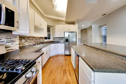 1108 E Marquette Road #207, Chicago, IL 60637 - Photo 13
