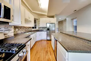 1108 E Marquette Rd, Chicago, IL 60637 - Photo 13