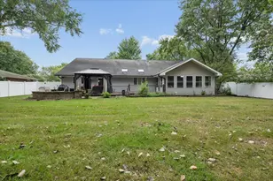 3318 Caroline Dr, Joliet, IL 60435 - Photo 27