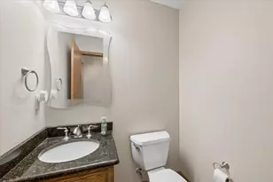 3318 Caroline Dr, Joliet, IL 60435 - Photo 11