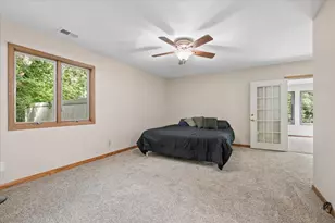 3318 Caroline Dr, Joliet, IL 60435 - Photo 17