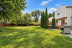 1401 Knoll Dr, Naperville, IL 60565 - Photo 41