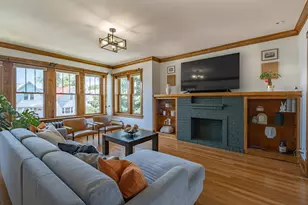 3819 N Sacramento Ave, Chicago, IL 60618 - Photo 3