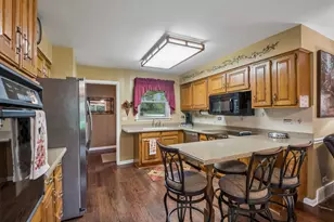 2228 Hanlon Rd, Libertyville, IL 60048 - Photo 7