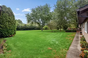 2228 Hanlon Rd, Libertyville, IL 60048 - Photo 19