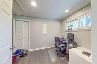 1324 Hamilton Ave, Elmhurst, IL 60126 - Photo 13