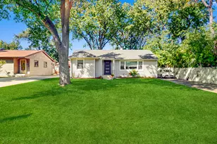 1324 Hamilton Ave, Elmhurst, IL 60126 - Photo 1