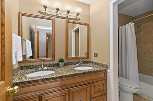 104 Millis Ln, Schaumburg, IL 60193 - Photo 19