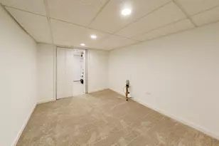 7510 W Jonquil Terrace, Niles, IL 60714 - Photo 23