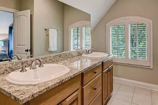 121 S Stough St, Hinsdale, IL 60521 - Photo 27