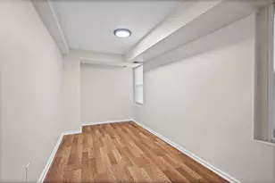 2710 W Fletcher St, Chicago, IL 60618 - Photo 11