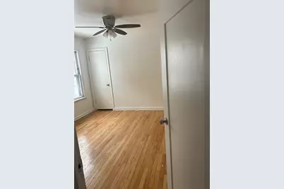 12748 S Lowe Avenue, Chicago, IL 60628 - Photo 5