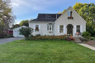 159 Terwilliger Ave, Hampshire, IL 60140 - Photo 1