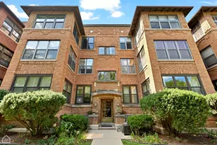 4448 N Malden St, Chicago, IL 60640 - Photo 1