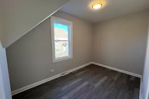 5337 S Fairfield Ave, Chicago, IL 60632 - Photo 9