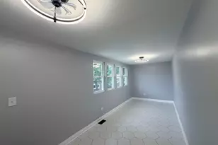 8118 S St Lawrence Ave, Chicago, IL 60619 - Photo 33