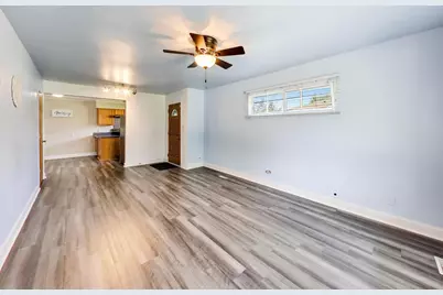 1316 Beverly Lane, Streamwood, IL 60107 - Photo 7
