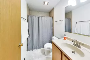 1316 Beverly Ln, Streamwood, IL 60107 - Photo 21