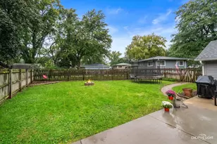 37 S Bereman Rd, Montgomery, IL 60538 - Photo 25