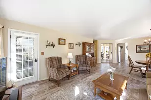 60 Winding Run Ln, Streamwood, IL 60107 - Photo 7