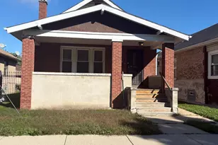 7929 S Bennett Ave, Chicago, IL 60617 - Photo 1