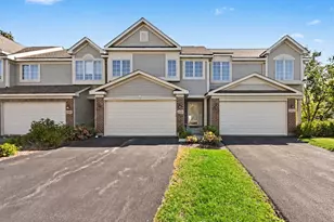 1392 Prairie View Pkwy, Cary, IL 60013 - Photo 1