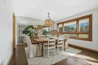 9016 S Constance Avenue, Chicago, IL 60617 - Photo 7