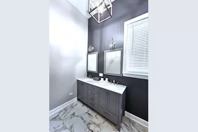 2708 W Chicago Avenue #1, Chicago, IL 60622 - Photo 19