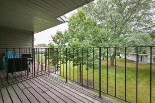 59 Gant Cir, Streamwood, IL 60107 - Photo 7