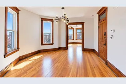 2502 W Augusta Boulevard #3, Chicago, IL 60622 - Photo 3
