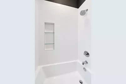 2502 W Augusta Boulevard #3, Chicago, IL 60622 - Photo 19