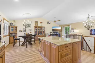 2489 Willoughby Ln, Aurora, IL 60502 - Photo 3