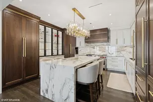 77 E Walton St, Chicago, IL 60611 - Photo 13