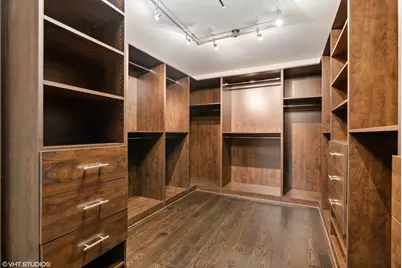 77 E Walton Street #24B, Chicago, IL 60611 - Photo 29