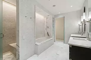 77 E Walton St, Chicago, IL 60611 - Photo 27