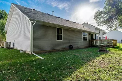 645 Winfield Drive, South Beloit, IL 61080 - Photo 5