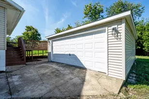 234 Gordon Ave, Romeoville, IL 60446 - Photo 23