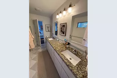 3325 N Racine Avenue #A, Chicago, IL 60657 - Photo 13