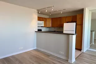 655 W Irving Park Rd, Chicago, IL 60613 - Photo 5