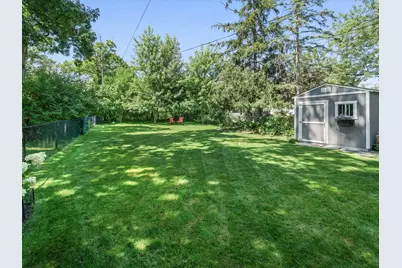 1530 Oakwood Avenue, Highland Park, IL 60035 - Photo 29