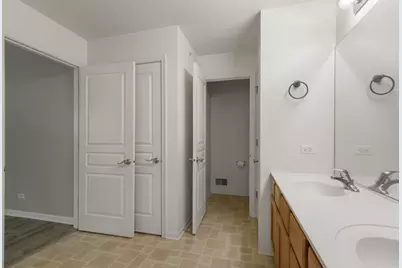 1420 Yellowstone Drive, Streamwood, IL 60107 - Photo 19