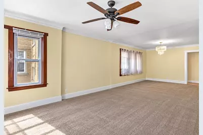 8612 Kimball Avenue, Skokie, IL 60076 - Photo 7