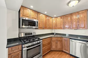 5115 S McVicker Ave, Chicago, IL 60638 - Photo 9