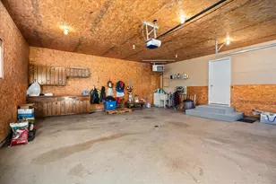 1107 W Bridge St, Streator, IL 61364 - Photo 27
