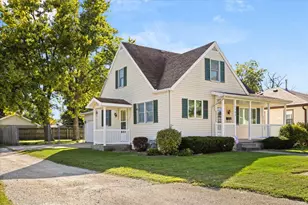 1107 W Bridge St, Streator, IL 61364 - Photo 3