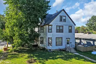2208 Emmaus Ave, Zion, IL 60099 - Photo 1